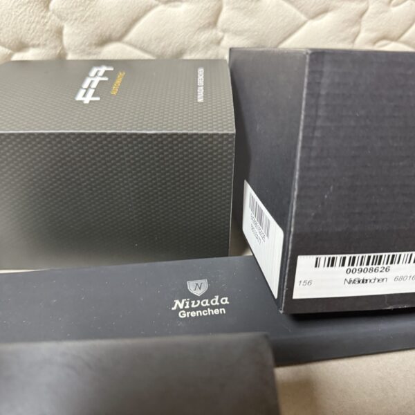 니바다그렌첸 F77 mark1 운석다이얼 스틸 37mm 팝니다