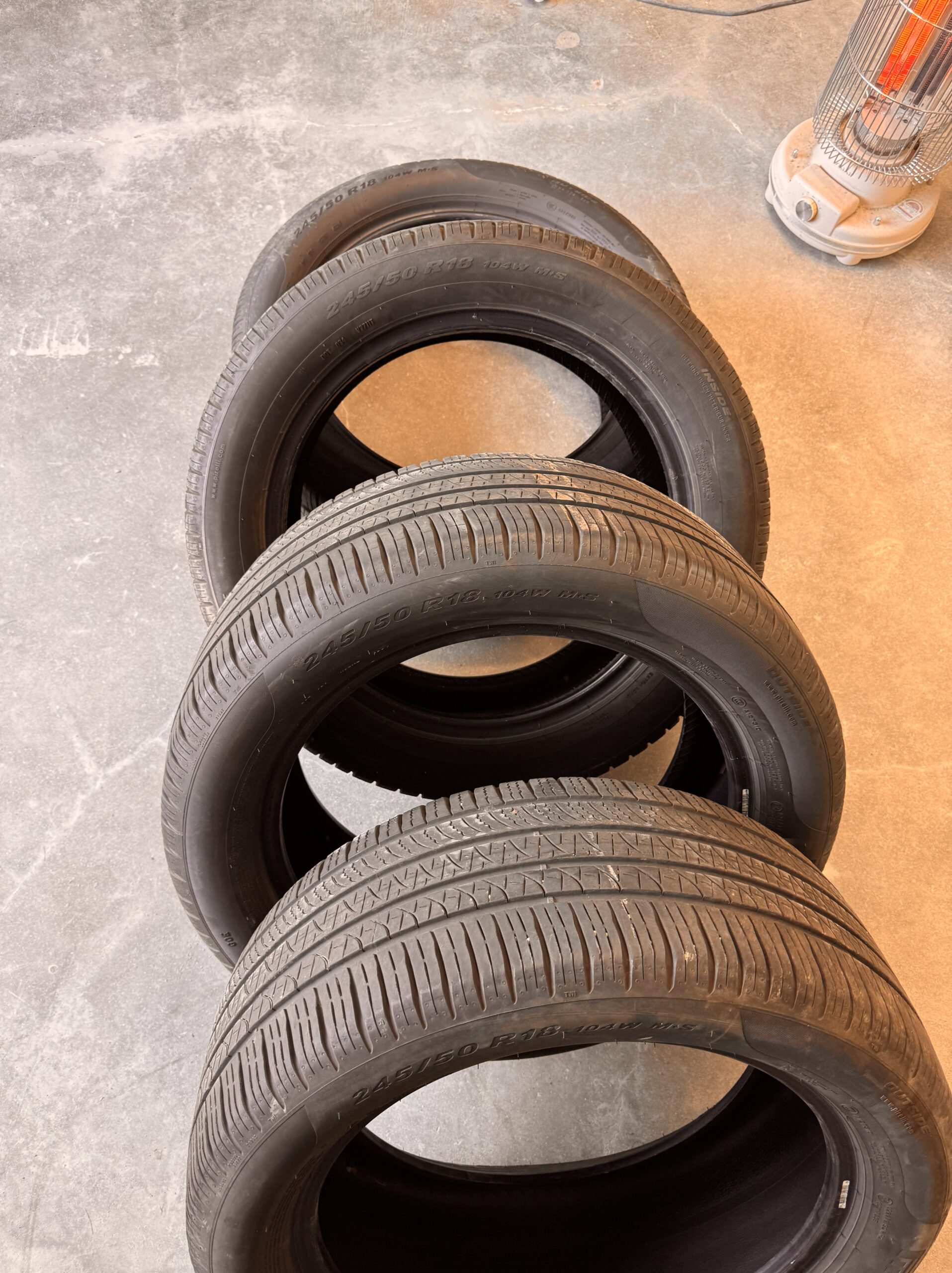245/50R18 피렐리 타이어 세트 판매합니다. - 이미지 5